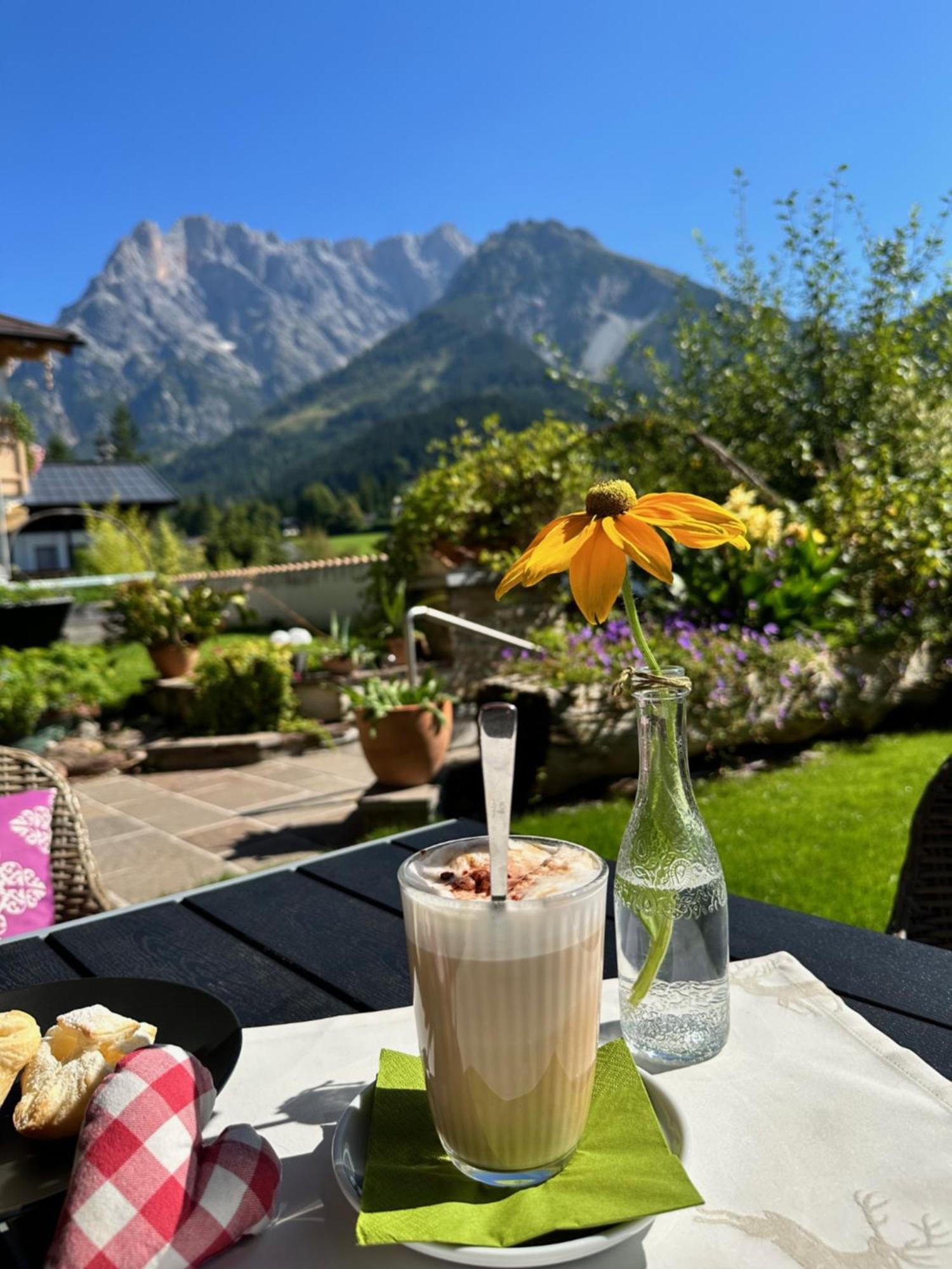Apart Ursus Hinterthal Maria Alm am Steinernen Meer Exterior foto
